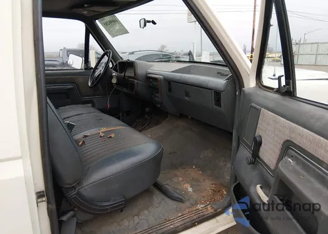 1989 Ford F250 z USA, uszkodzony, nr VIN 1FTHF26H6KLB16895